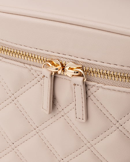 INGNI(イング) キルティングバニティショルダーバッグ ベージュ