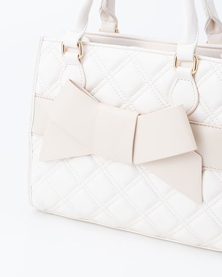 INGNI（イング） リボン付キルティングスクエアバッグ ｵﾌﾎﾜｲﾄ