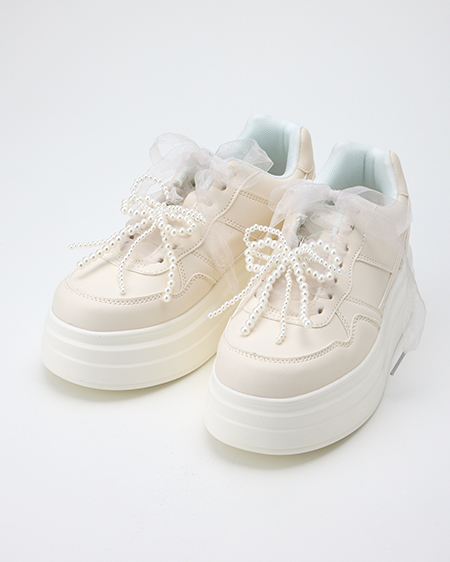 INGNI(イング) プラットフォームコートスニーカー オフホワイト