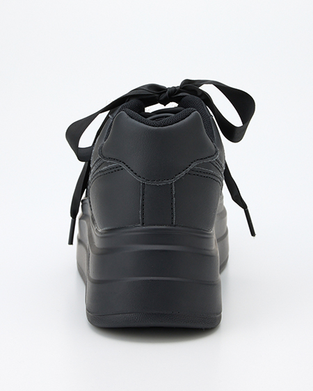 INGNI（イング） プラットフォームコートスニーカー ｸﾛ