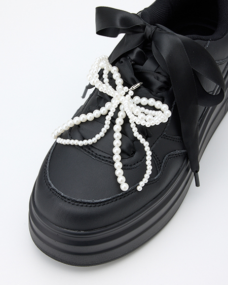 INGNI（イング） プラットフォームコートスニーカー ｸﾛ