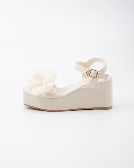 INGNI（イング） 厚底フラワーサンダル ｱｲﾎﾞﾘｰ