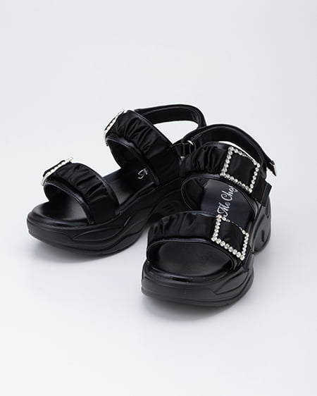 INGNI（イング） 厚底ビジューバックルサンダル ｸﾛ