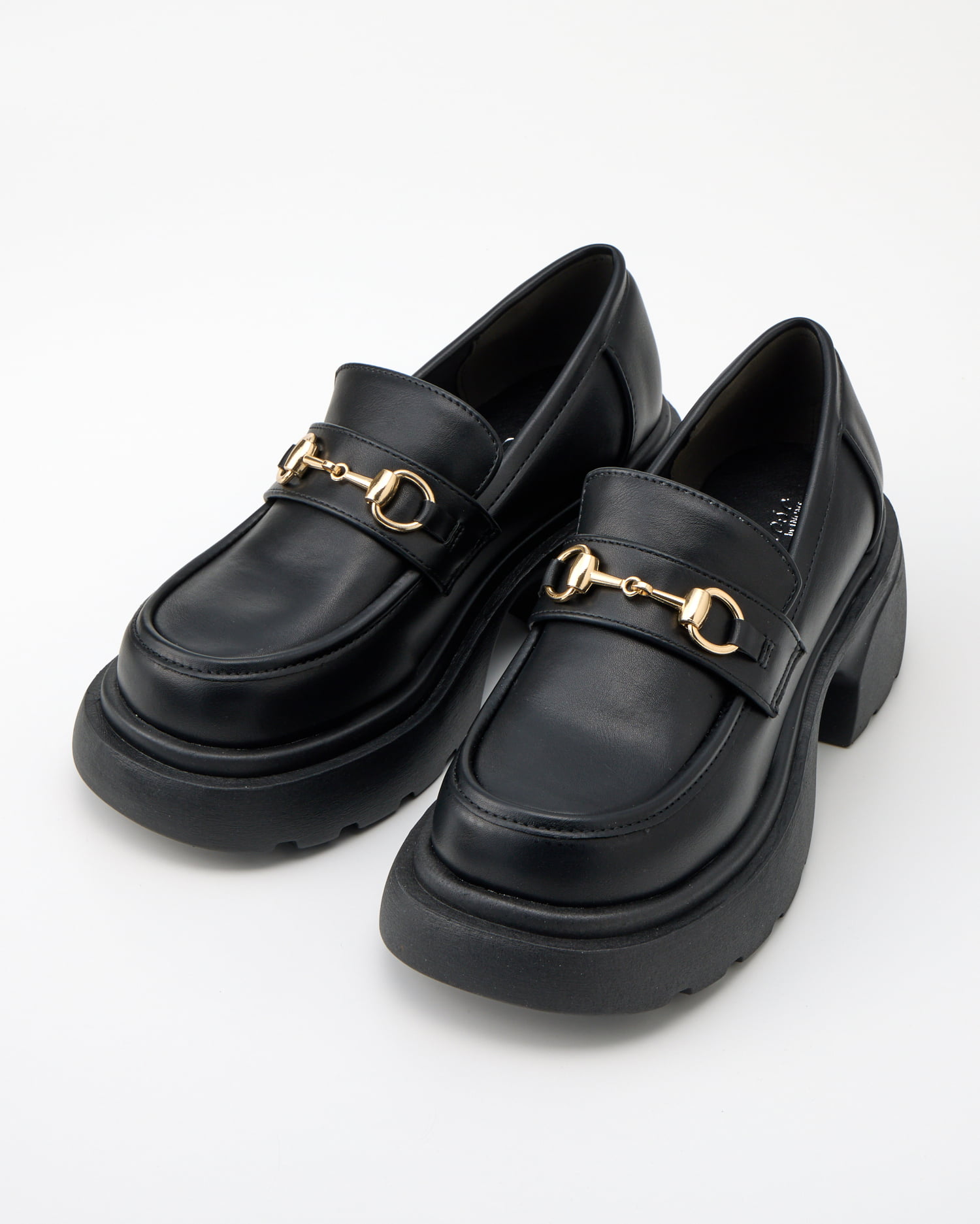 厚底ビットローファー