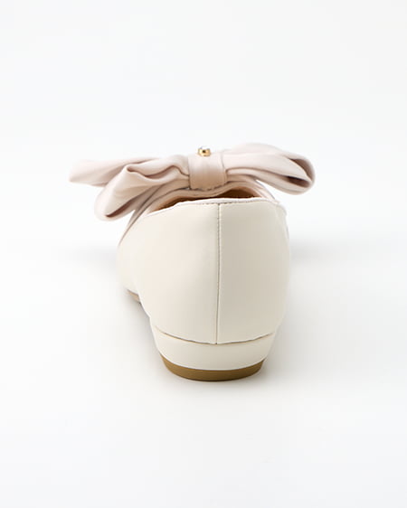 INGNI（イング） パールビジュー付きリボンパンプス ｱｲﾎﾞﾘｰ