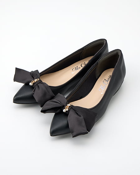 INGNI（イング） パールビジュー付きリボンパンプス ｸﾛ