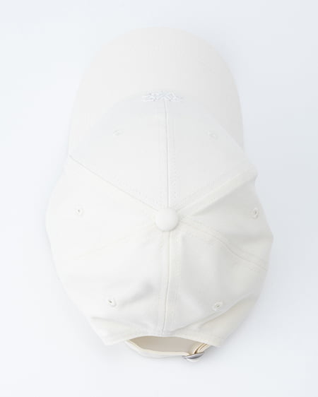 INGNI(イング) エンブレムロゴキャップ アイボリー