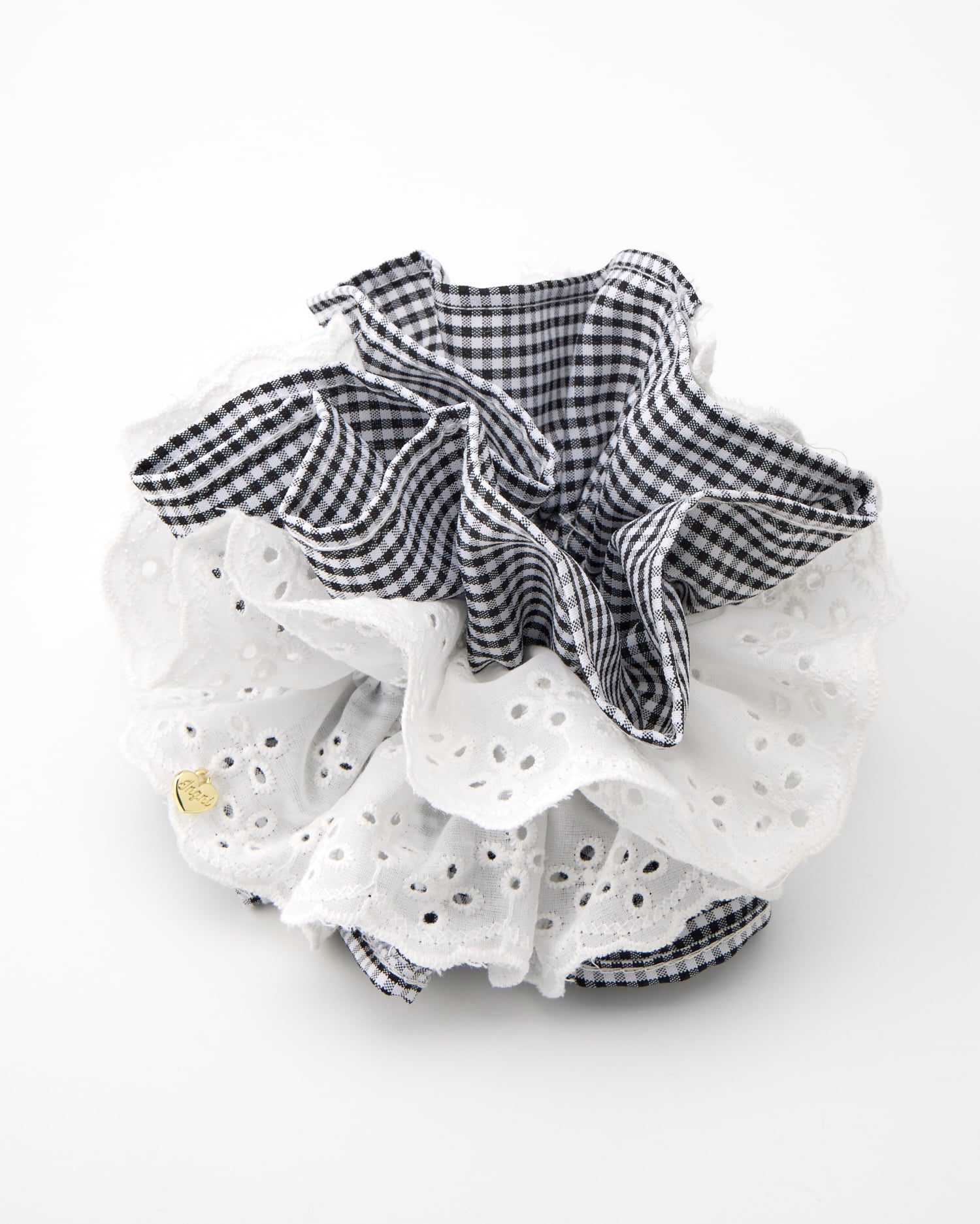 レースビッグシュシュ