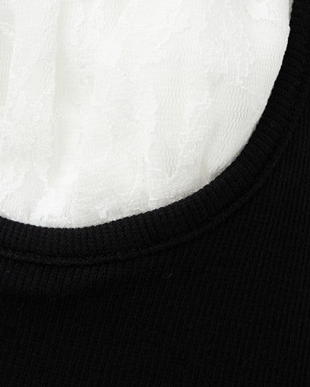 INGNI（イング） レースレイヤード風リボン付きリブトップス ｸﾛ/ｵﾌﾎﾜｲﾄ