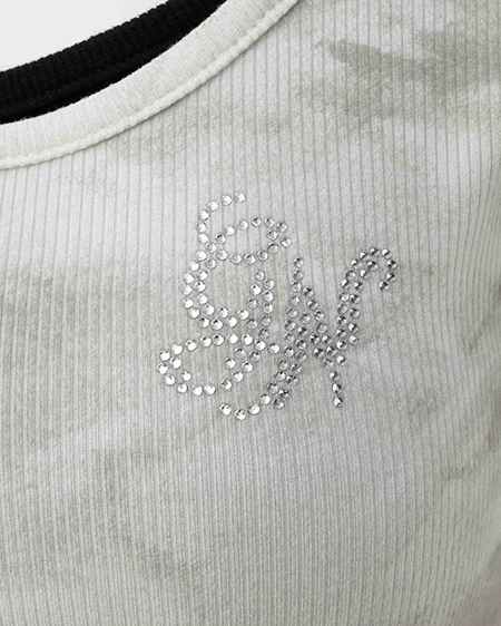 INGNI(イング) ムラ染めヘンリーネックレイヤード胸クロストップス オフホワイト