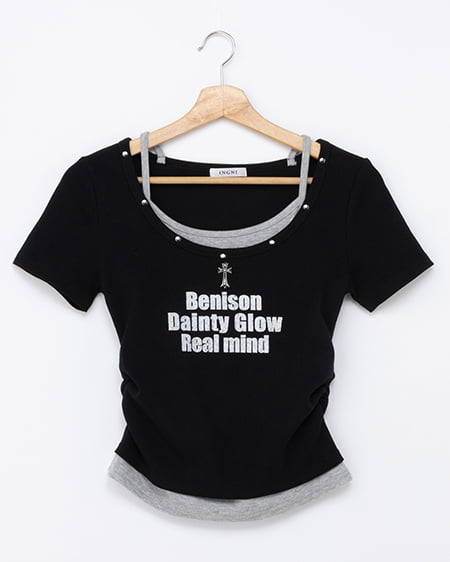 スタッズ付レイヤードリブロゴトップス