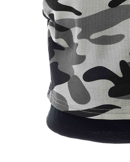 INGNI（イング） メイサイレイヤードラインストーンロゴトップス ｸﾞﾚｰ/ｸﾛ