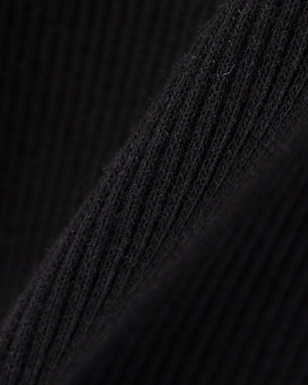 INGNI（イング） レースハートロゴ裾レース出しリブトップス ｸﾛ