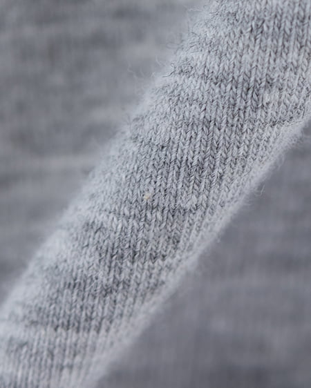 INGNI（イング） 肩フェイクレザーベルトロゴTシャツ ｸﾞﾚｰ