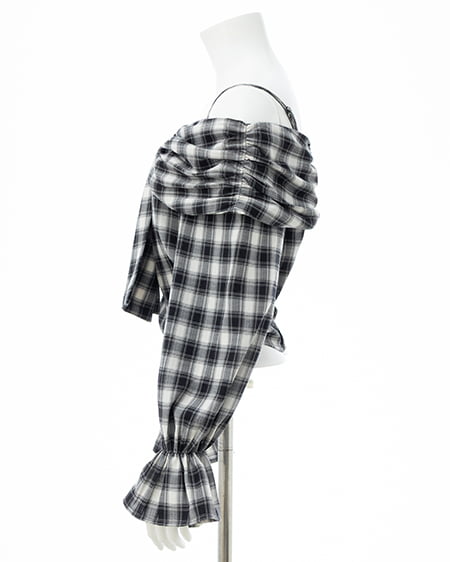 INGNI(イング) リボンオフショルチェック柄ブラウス クロ/チェック