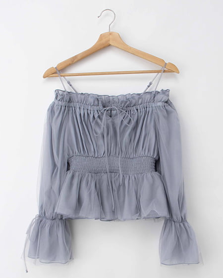 INGNI(イング) チュールオフショルブラウス ブルーグレー
