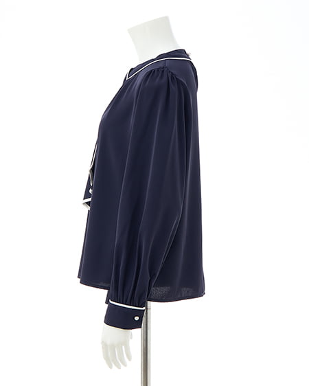 INGNI（イング） パールチェーン付トロミブラウス ｺﾝ/ｵﾌﾎﾜｲﾄ