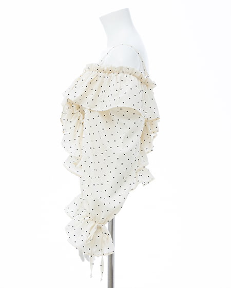 INGNI(イング) クロスフリルオフショルブラウス オフ/ドット