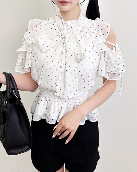 アソート2Wayリボン肩あきフリルブラウス