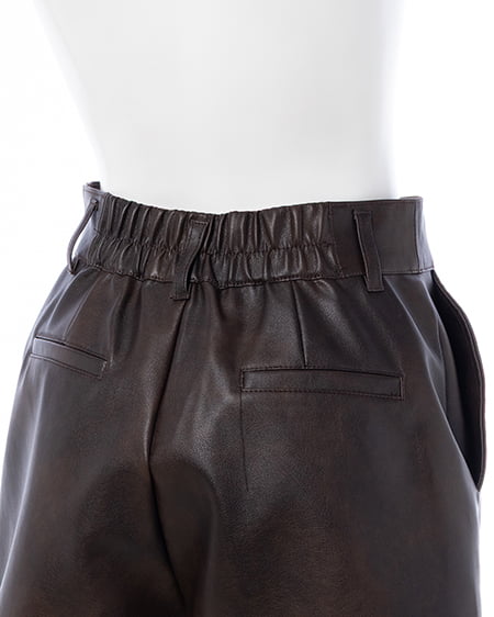 INGNI（イング） フェイクレザーショートパンツ／A ﾌﾞﾗｳﾝ