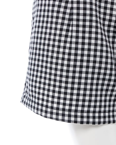 INGNI（イング） アソート柄ショートパンツ ｸﾛ/ｷﾞﾝｶﾞﾑ