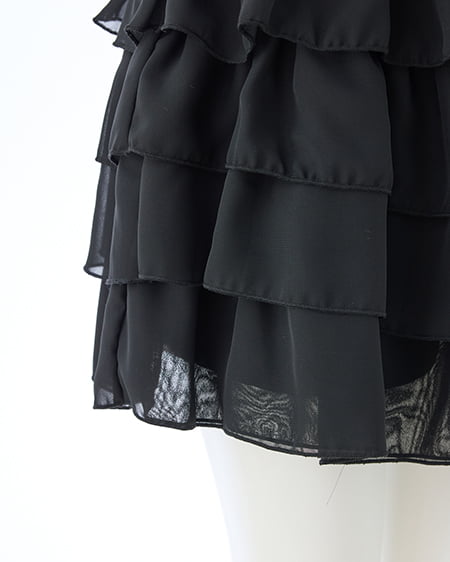 INGNI（イング） シアーフリルミニスカパン ｸﾛ