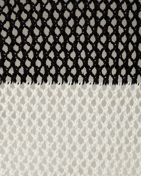 INGNI（イング） ボーダーメッシュニットパーカー ｸﾛ/ｵﾌﾎﾜｲﾄ