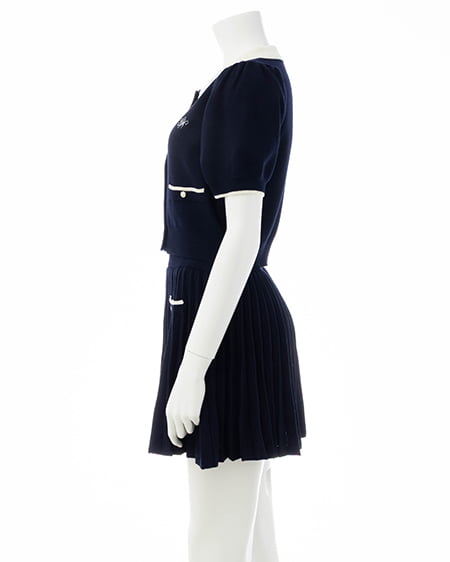 INGNI（イング） 配色胸刺繍襟付ニットカーディガン＋ニットミニスカパン／セット ｺﾝ/ｵﾌﾎﾜｲﾄ