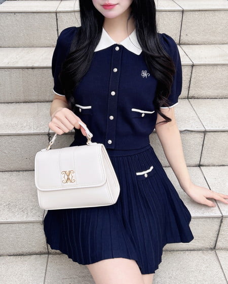 配色胸刺繍襟付ニットカーディガン+ニットミニスカパン/セット