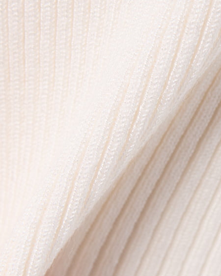 INGNI（イング） メタルプリントリブニット ｵﾌﾎﾜｲﾄ