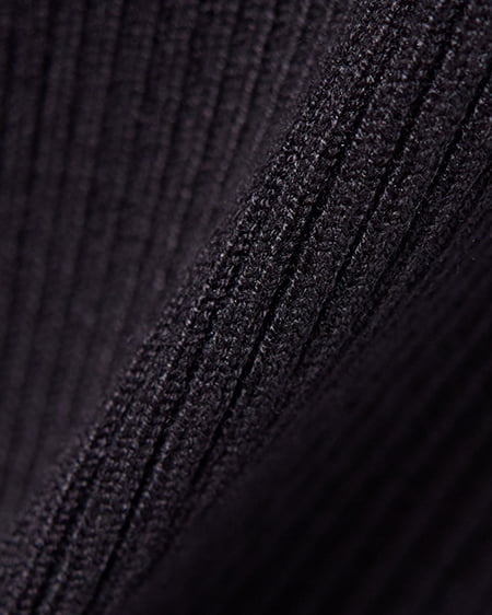 INGNI（イング） メタルプリントリブニット ｸﾛ