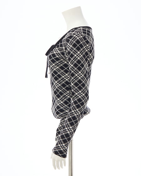 INGNI（イング） フロントフリルドッキングチェック柄ニット ｸﾛ/ｱｲﾎﾞﾘｰ