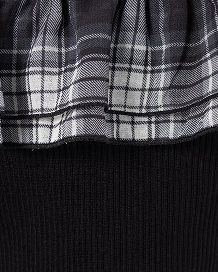 INGNI（イング） ラインストーンチェーンオフショルフリルニット ｸﾛ/ｸﾛﾁｪｯｸ