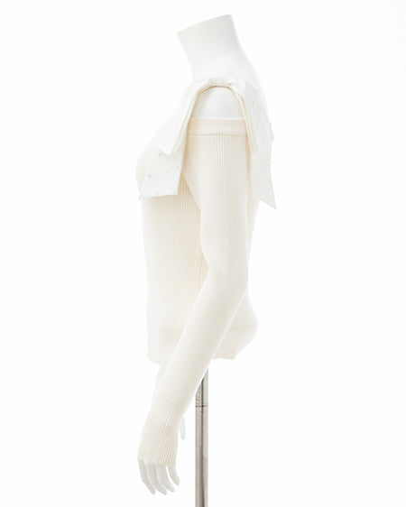 INGNI(イング) ワンショルビジュー付肩リボンニット オフホワイト