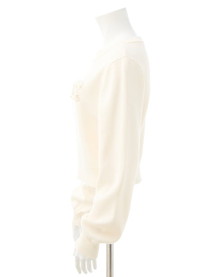 INGNI（イング） パールビジューロゴニット ｵﾌﾎﾜｲﾄ