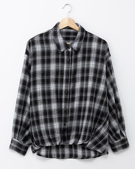 ラインストーン付裾タックチェック柄シャツ