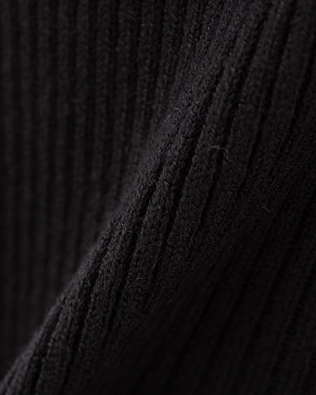 INGNI（イング） デコルテオープンビット付リブニット ｸﾛ