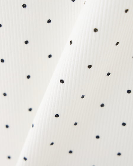 INGNI（イング） レース付フロントギャザーリボンリブトップス ｵﾌﾎﾜｲﾄ/ｸﾛ