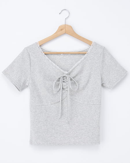 【WEB限定】襟レース付フロントギャザーリボンリブトップス