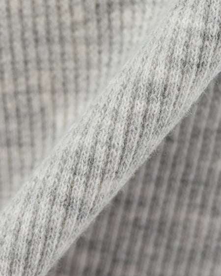 INGNI（イング） ヘンリーネックレース付プレートロゴ半袖リブトップス ｸﾞﾚｰ