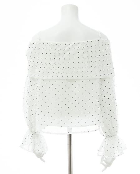 INGNI（イング） シアーオフショルリボンブラウス ｵﾌﾎﾜｲﾄ/ﾄﾞｯﾄ