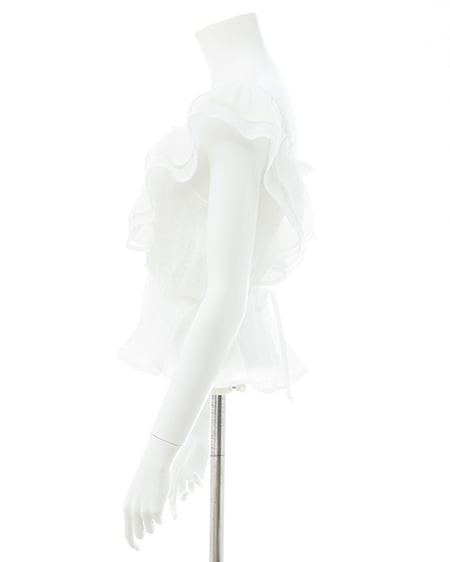 INGNI（イング） フリルペプラムブラウス ｵﾌﾎﾜｲﾄ