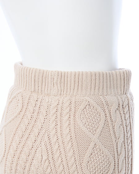 INGNI（イング） ケーブルニットショートパンツ ﾍﾞｰｼﾞｭ