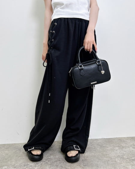 【WEB限定】サイドレースアップスウェットパンツ