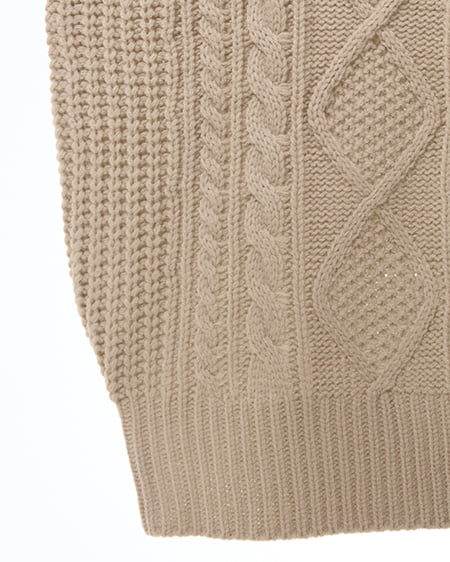 INGNI（イング） ケーブルビッグニットパーカー ﾍﾞｰｼﾞｭ