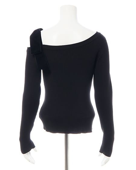 INGNI（イング） リブワンショルベロアリボンニット ｸﾛ