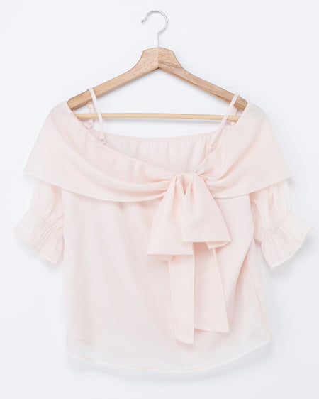 【WEB限定】シアーオフショルリボン半袖ブラウス