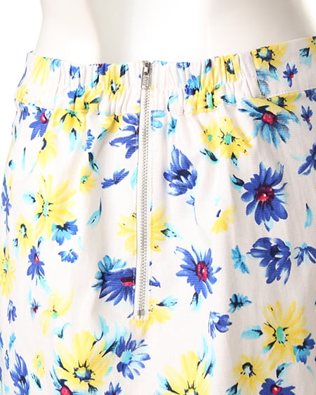 INGNI（イング） フロントレースUP花柄コクーンスカート ﾌﾞﾙｰ/ﾊﾅ