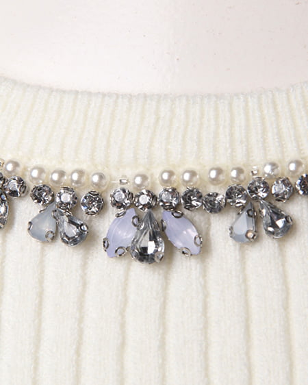 INGNI（イング） 衿ビジューリブニット長袖 ｵﾌﾎﾜｲﾄ