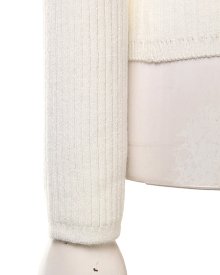 INGNI（イング） 衿ビジューリブニット長袖 ｵﾌﾎﾜｲﾄ